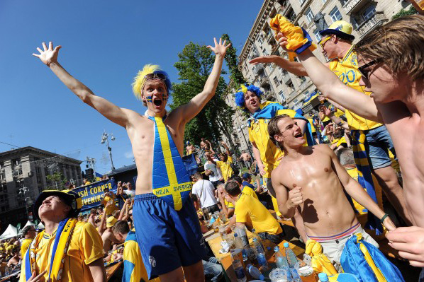 шведские болельщики в Нижнем Новгороде